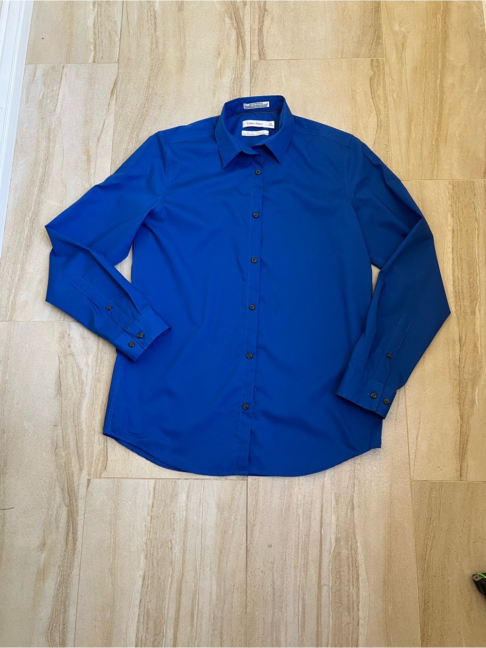 Calvin Klein Men's Cobalt Blue Button-Front Dress Shirt